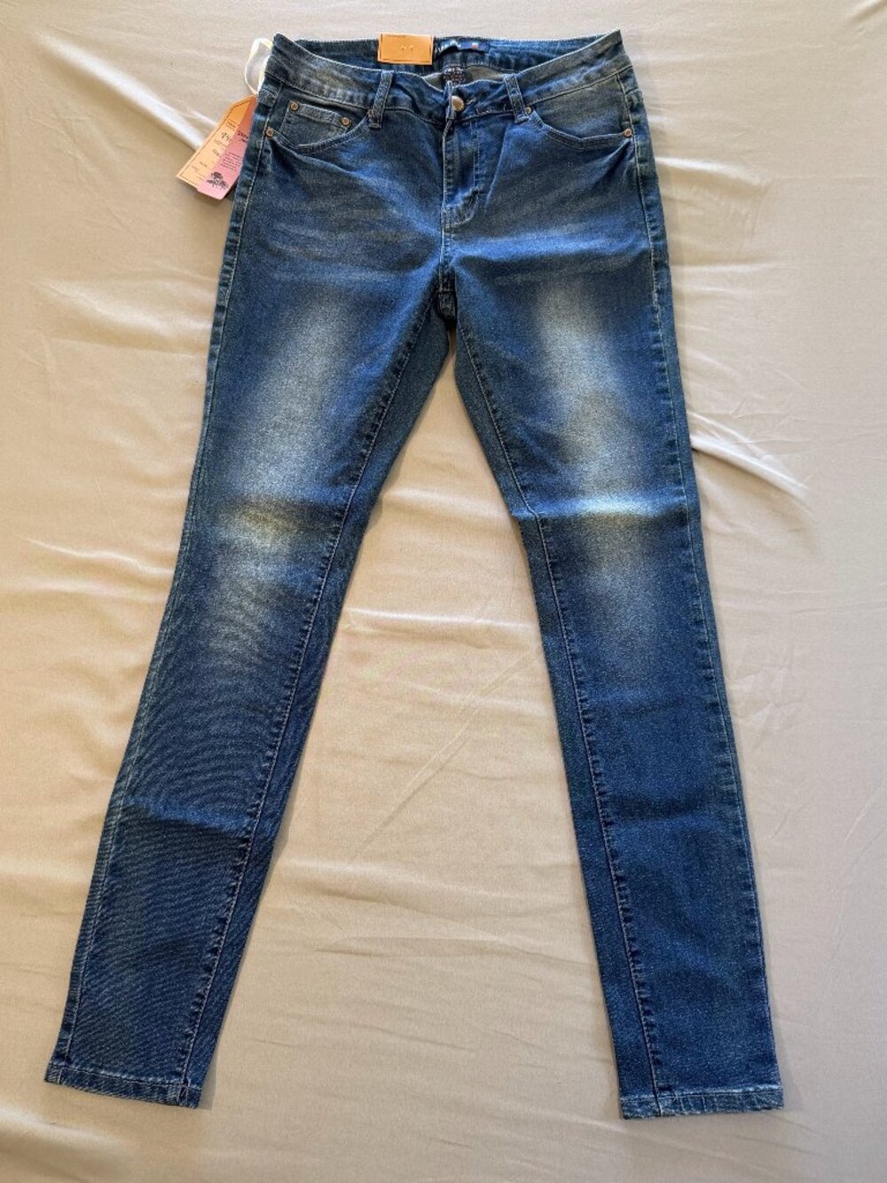 Vins Me Women's Skinny Ankle Stretch Mid-Rise Faded Blue Denim Jeans, Size 7 NWT